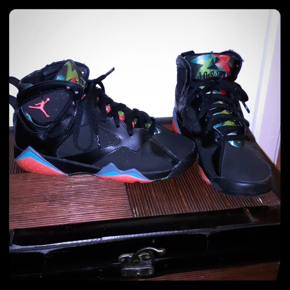 Jordan - Picture 1 of 2
